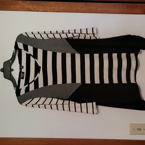 NWOT Onque Casual top